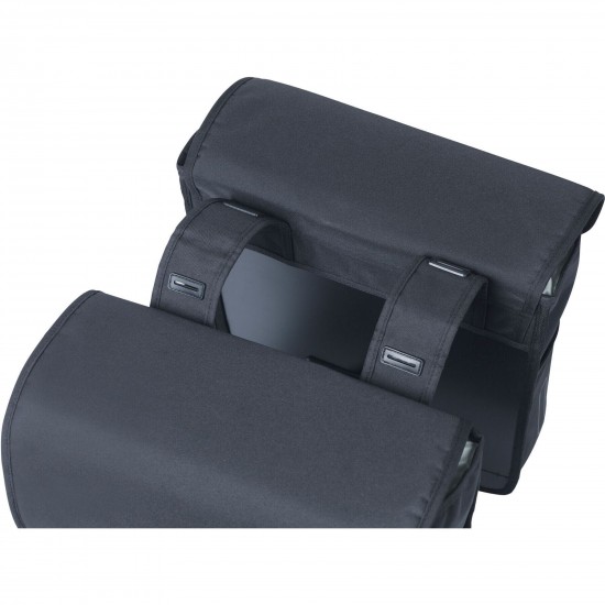 Basil GO double bag 32L solid black Basil GO double bag 32L solid black