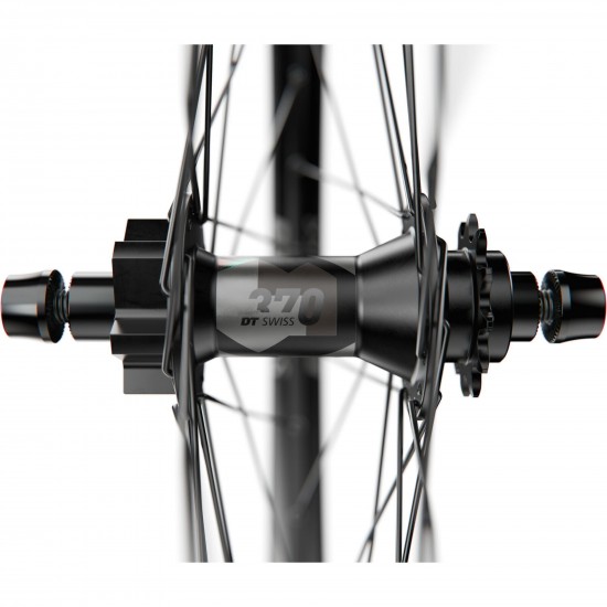 DT Swiss D 1900 wheel, 30 mm rim, 135 mm single speed solid axle, 26 inch rear