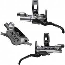 Shimano BR-M9220/BL-M9220 XTR 4 pot brake levers and callipers, front and rear Shimano BR-M9220/BL-M9220 XTR 4 pot brake levers and callipers, front and rear