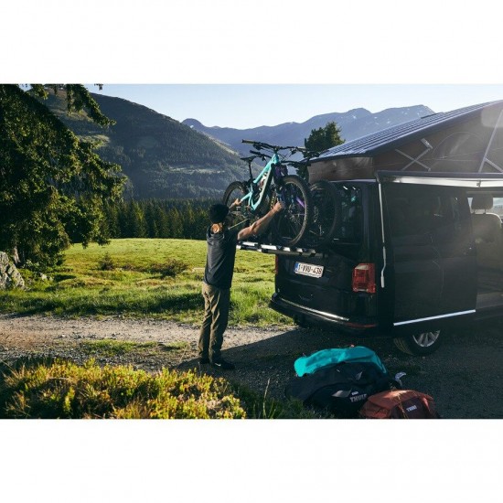 Thule WanderWay rear-mount 2-bike carrier