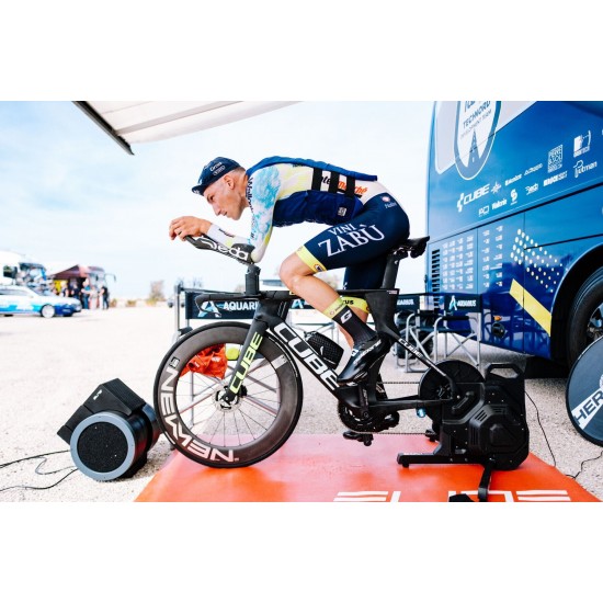 Elite Aria interactive training fan