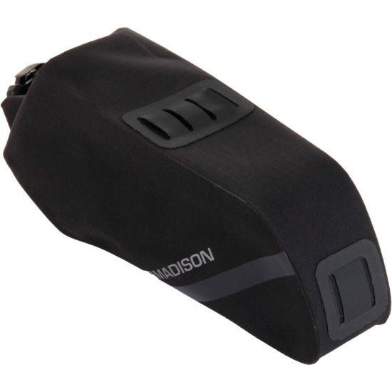 Madison Roam Waterproof Medium 0.7L Saddle Bag - black Madison Roam Waterproof Medium 0.7L Saddle Bag - black