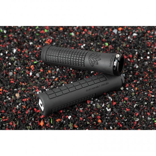 ODI Bjorn MTB / BMX Lock On Grips 135mm - Black (made from recycled grips) ODI Bjorn MTB / BMX Lock On Grips 135mm - Black (made from recycled grips)