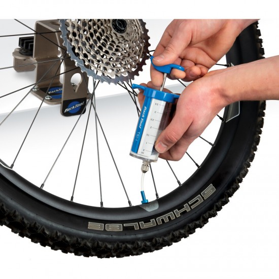 Park Tool TSI-1 - Tubeless Sealant Injector Park Tool TSI-1 - Tubeless Sealant Injector
