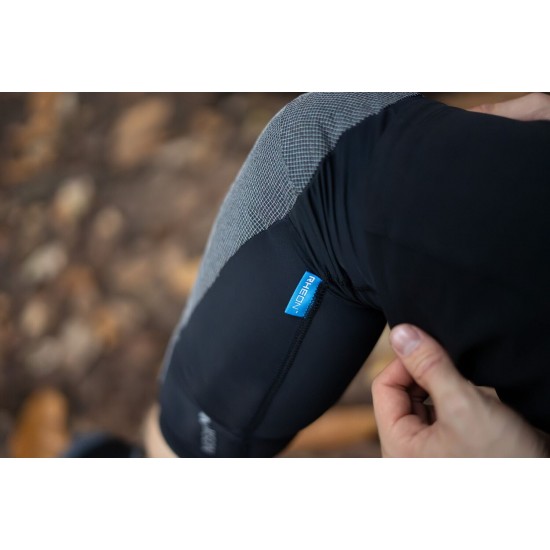 Madison DTE Level 2 Rheon Elbow Pad Set - xs / s Madison DTE Level 2 Rheon Elbow Pad Set - xs / s