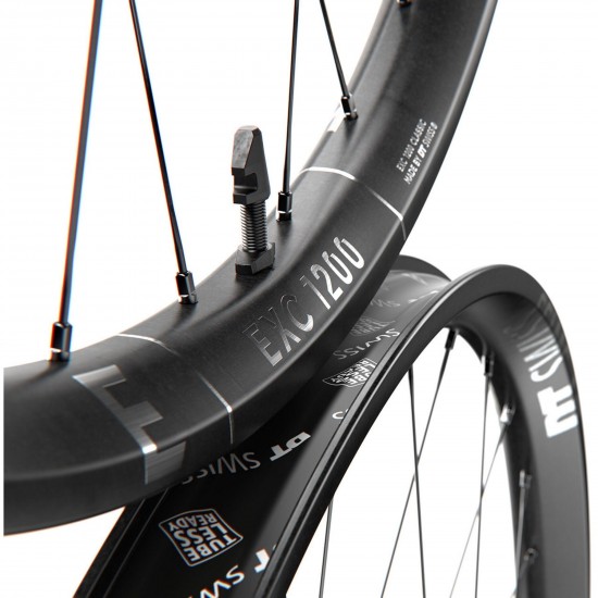 DT Swiss EXC 1200 wheel, 30 mm Carbon rim, BOOST axle, 29 inch front