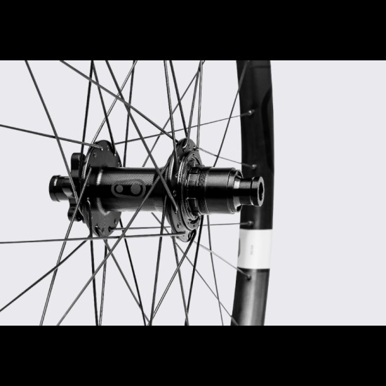 Crankbrothers Synthesis Alloy XCT 29 Rear Crankbrothers Synthesis Alloy XCT 29 Rear
