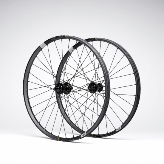 Crankbrothers Synthesis Enduro 11 - I9 Hydra 29/27.5 Boost Shimano