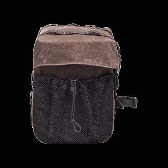 Brooks Rambler Bag Brown / 10L / Waxed Cotton Brooks Rambler Bag Brown / 10L / Waxed Cotton
