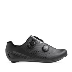 Gaerne Carbon G Fuga Road Cycling Shoes 2025: BLACK 40 Gaerne Carbon G Fuga Road Cycling Shoes 2025: BLACK 40