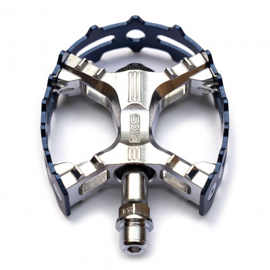 MKS XC-III Bear Trap Colour Edition Pedals: BLUE 9/16"
