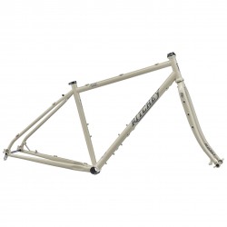 RITCHEY WCS CARBON SKYLINE SADDLE: BLACK 277MM X 147MM RITCHEY WCS CARBON SKYLINE SADDLE: BLACK 277MM X 147MM