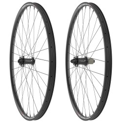 ACROS W/set 27.5 Enduro Race Carbon 29mm 15 x 100mm 12 x 142mm ACROS W/set 27.5 Enduro Race Carbon 29mm 15 x 100mm 12 x 142mm