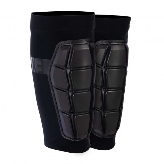 G-Form Pro-X3 Shin Guard Matt Black L/XL G-Form Pro-X3 Shin Guard Matt Black L/XL