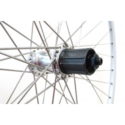 CD Wheel 700c Wheel Set - Sealed 8/9/10sp Cass Hubs - Silver (Pr)