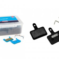 Elvedes 6854 Medium Metallic Disc Brake Pads – Shimano/Tektro Box 10prs Elvedes 6854 Medium Metallic Disc Brake Pads – Shimano/Tektro Box 10prs