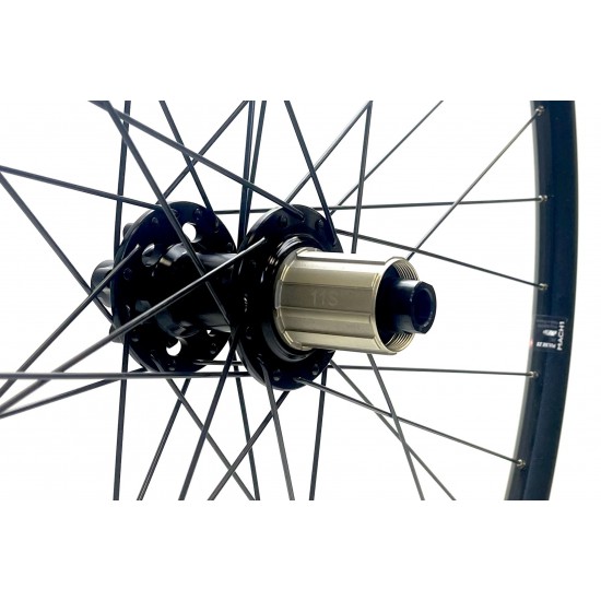 CD Wheel Mach1 29.0 Rear Wheel – Sealed Bolt-Thru Hub / Gravel Disc Rim – Black