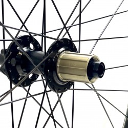 CD Wheel Mach1 27.5 Rear Wheel – Sealed Bolt-Thru Hub / 35mm Disc Rim – Black