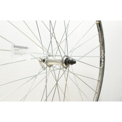 CD Wheel 700c Front Wheel – Q/R – Narrow Polished Rim CD Wheel 700c Front Wheel – Q/R – Narrow Polished Rim