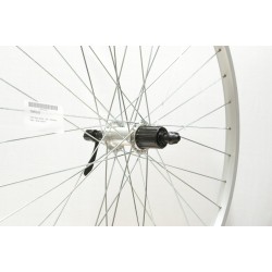 CD Wheel 700c Rear Wheel – Q/R – Cassette – Silver Hybrid CD Wheel 700c Rear Wheel – Q/R – Cassette – Silver Hybrid