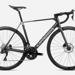 Orbea ORCA M30i (47) Diamond Carbon View (Matt) - Titan Grey (Gloss) Orbea ORCA M30i (47) Diamond Carbon View (Matt) - Titan Grey (Gloss)
