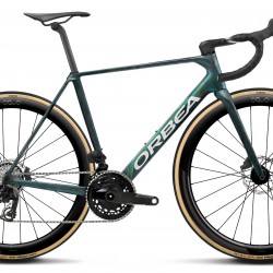 Orbea ORCA M21e LTD PWR (49) Escape Green - Carbon View Matt Orbea ORCA M21e LTD PWR (49) Escape Green - Carbon View Matt