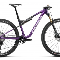 Orbea OIZ M-PRO (L) Royal Plum - Diamond Black Carbon View (Matt) Orbea OIZ M-PRO (L) Royal Plum - Diamond Black Carbon View (Matt)