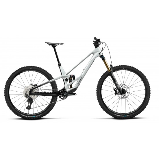 Orbea RALLON E10 (L) White Chich - Diamond Black (Gloss) Orbea RALLON E10 (L) White Chich - Diamond Black (Gloss)