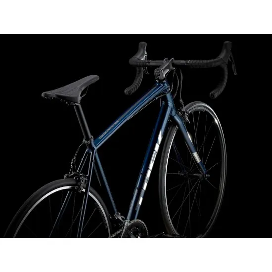 Trek Domane AL 2 Rim Road Bike